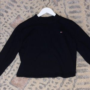 tommy hilfiger cropped mock-neck sweater